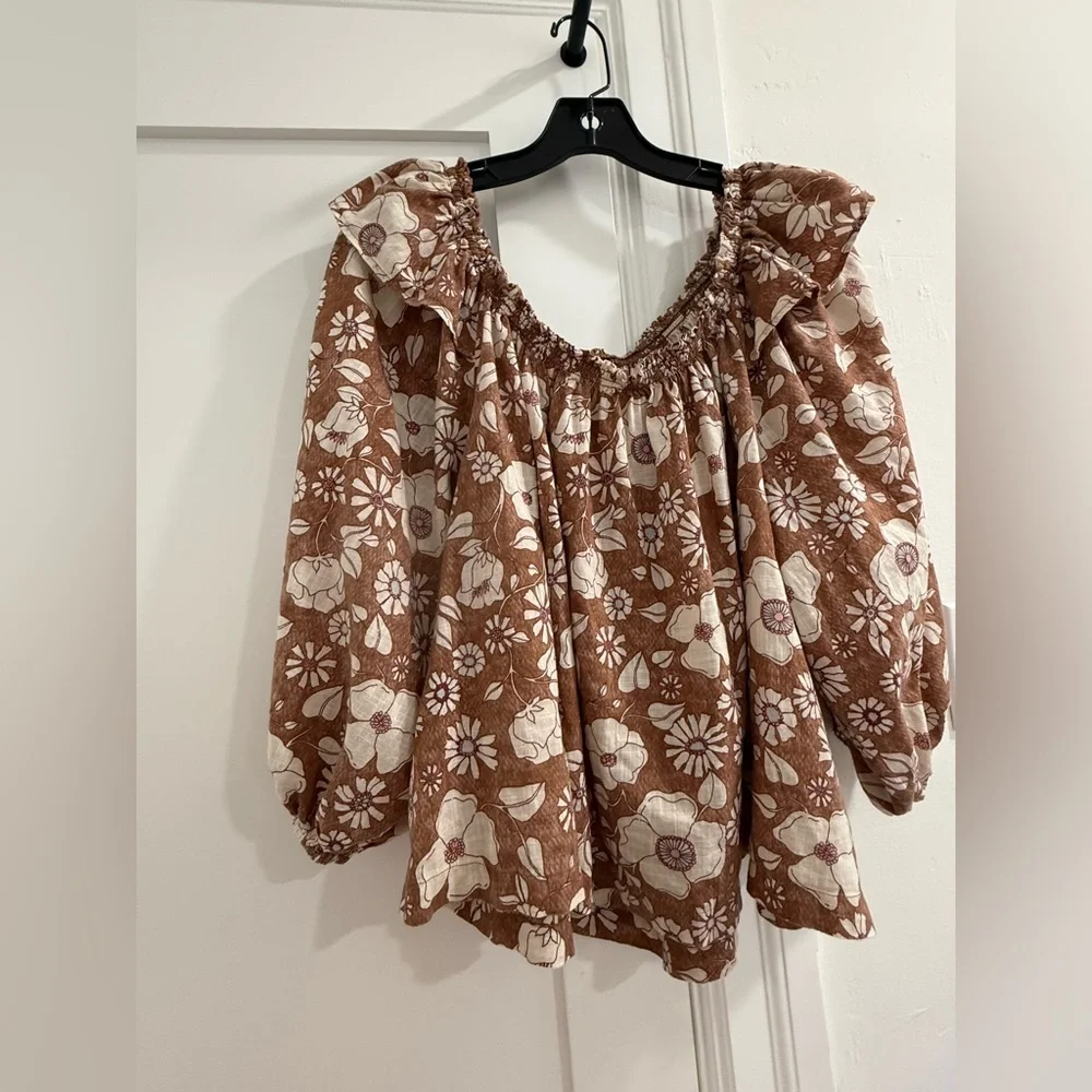 Free People brown puff sleeve blouse w/ floral pattern (read description) (fair)